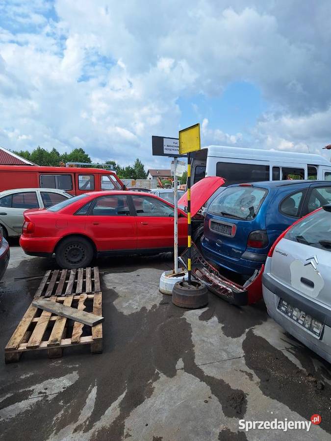 Samochody używane części karoserie silniki Połaniec sprzedam