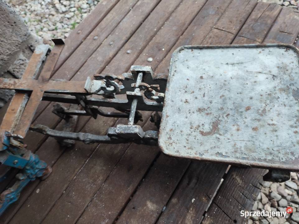 Przedwojenne żeliwne wagi szalkowe Dulcza Wielka