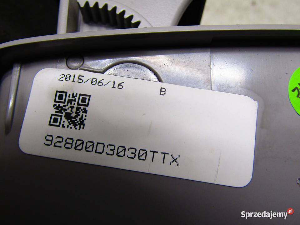 LAMPKA OŚWIETLENIE WNĘTRZA KABINY HYUNDAI TUCSON sprzedam