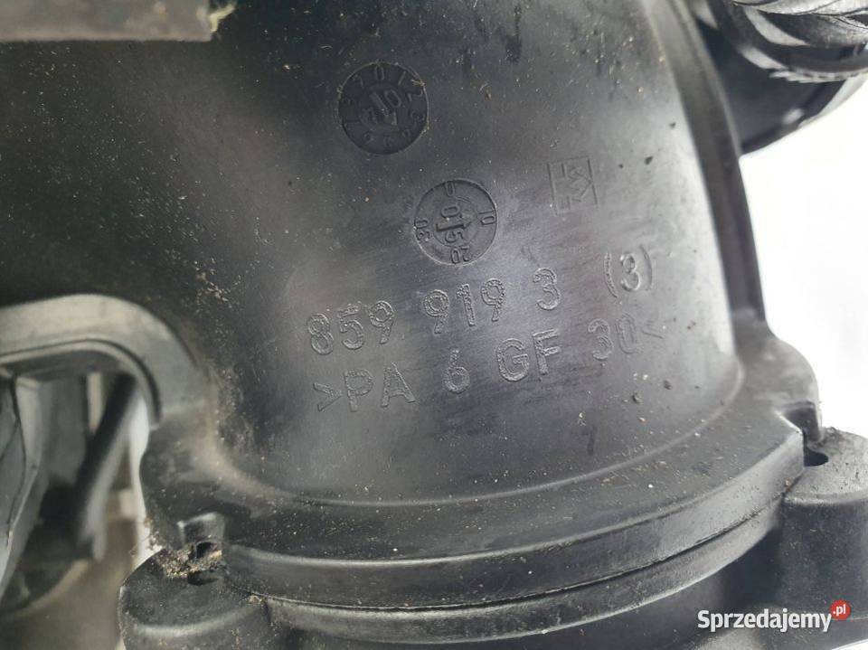 KOLEKTOR SSĄCY AUDI A8 D3 06E133210 osobowe Lipno