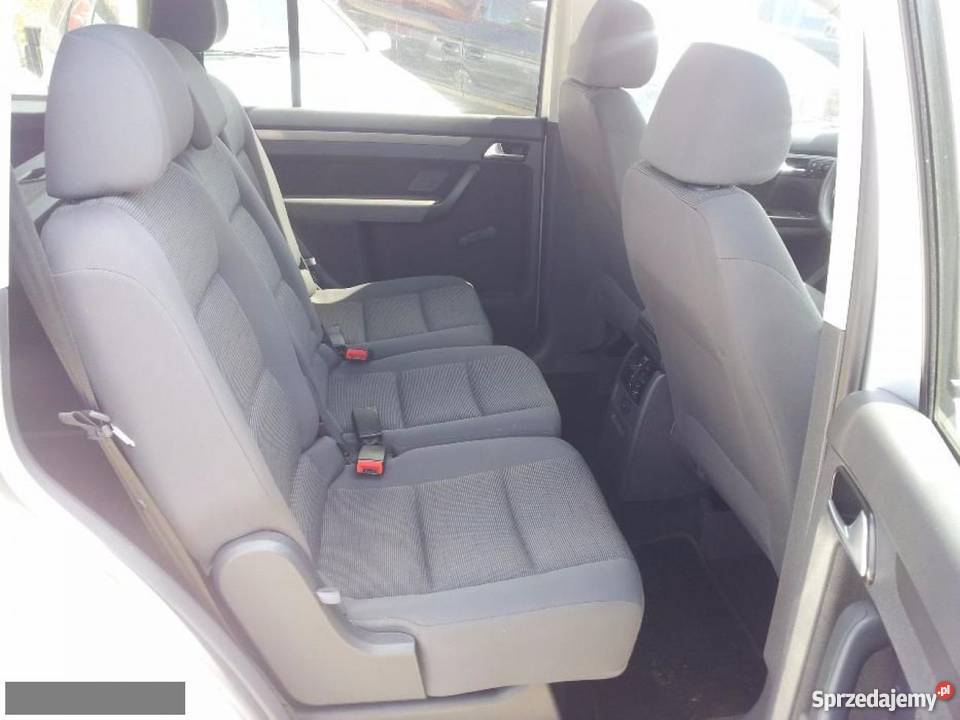 Na sprzedaż Volkswagen Touran srebrny srebrny Touran Krzywizna