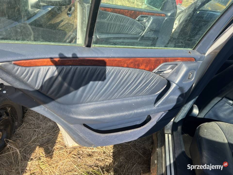 Wnętrze w210 super stan sprzedam