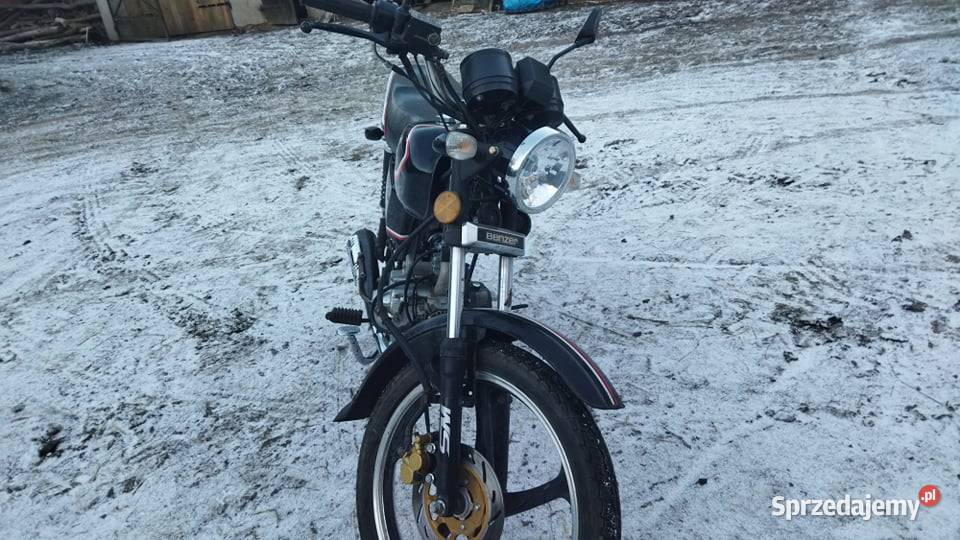 Motorower benzer ws 50 Dąbrówka Nowa