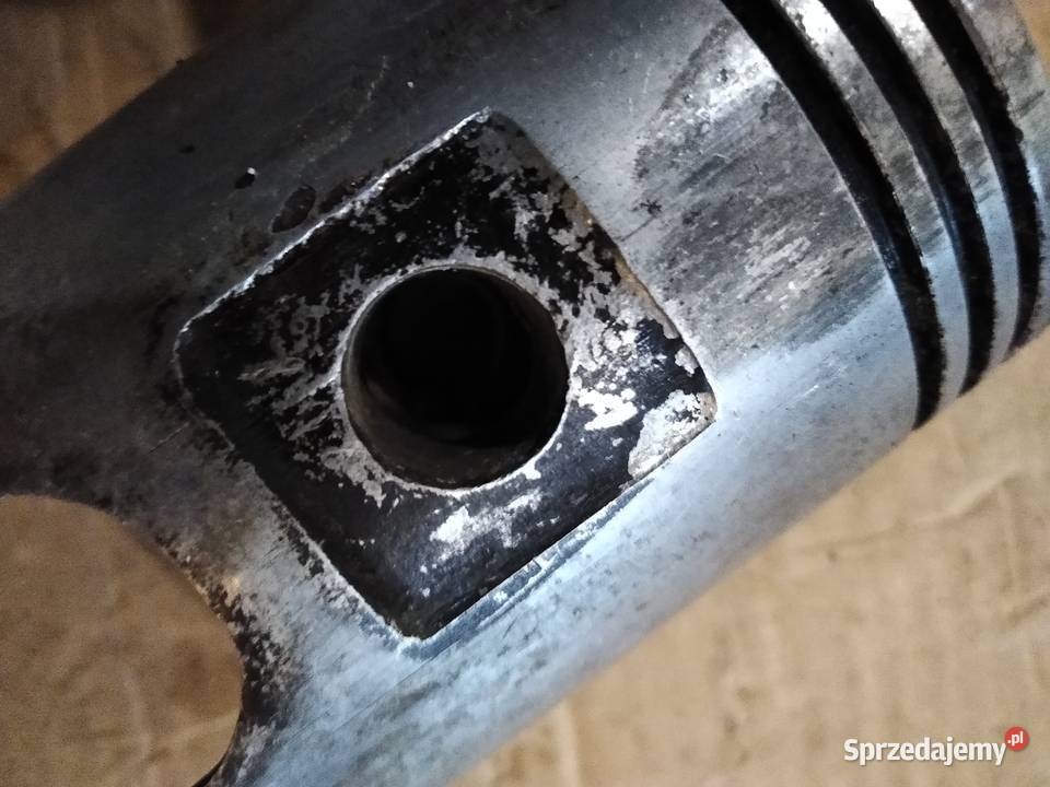 Iż 49 dkw tłok zębatka pozostalosc Tłoki sprzedam