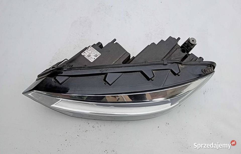 VW Touran 5T Full Led reflektor lampa lewy przód Lampy przednie Przeźmierowo