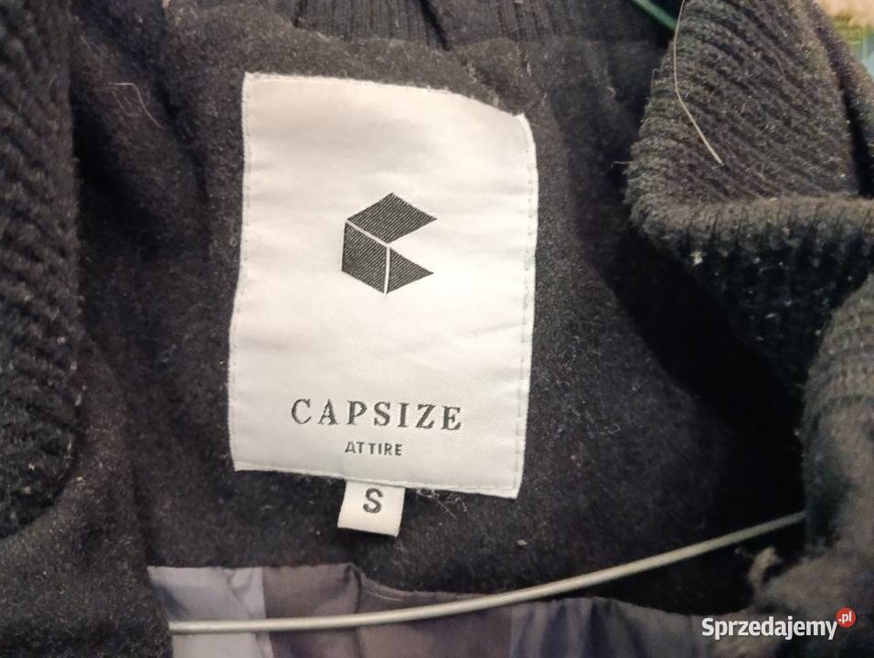 Czarna kurtka Capsize r S Warszawa