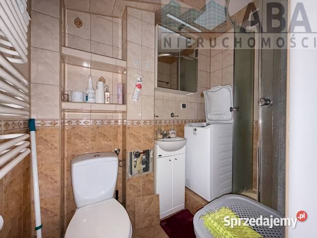 Kawalerka pierwsze piętro CENTRUM KONINA Sprzedaż Konin