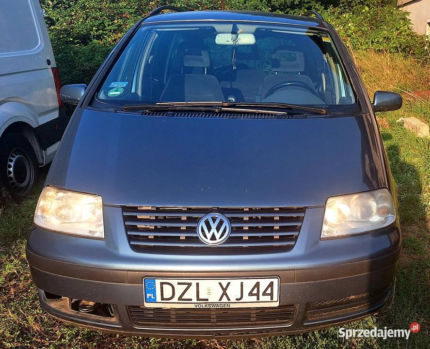 Volkswagen Sharan 19 TDI 130 nawigacja tempomat relingi dachowe Złotoryja