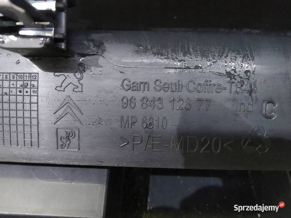 OSŁONA TYLNEGO PASA BAGAŻNIKA 9684312677 Peugeot Rok produkcji 2010 świętokrzyskie