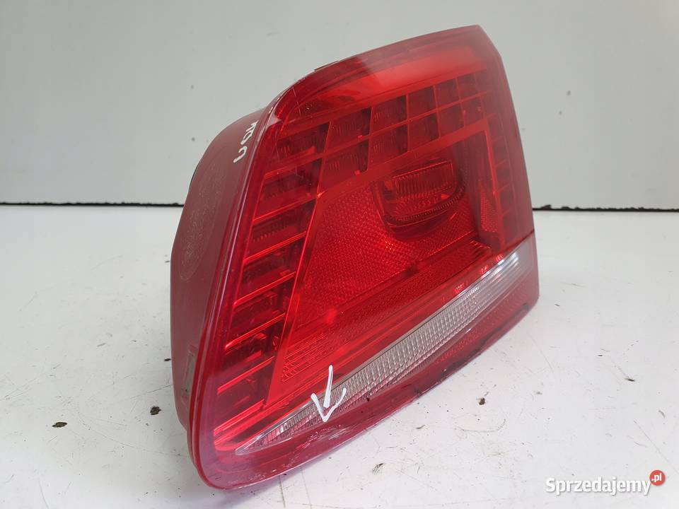 LAMPA PRAWA VW Passat B7 sedan 1014 TYLNA W Lampy tylne Rudka