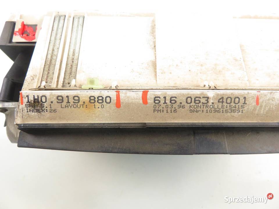 LICZNIK VW GOLF III 16 1H0919880 6160634001 małopolskie
