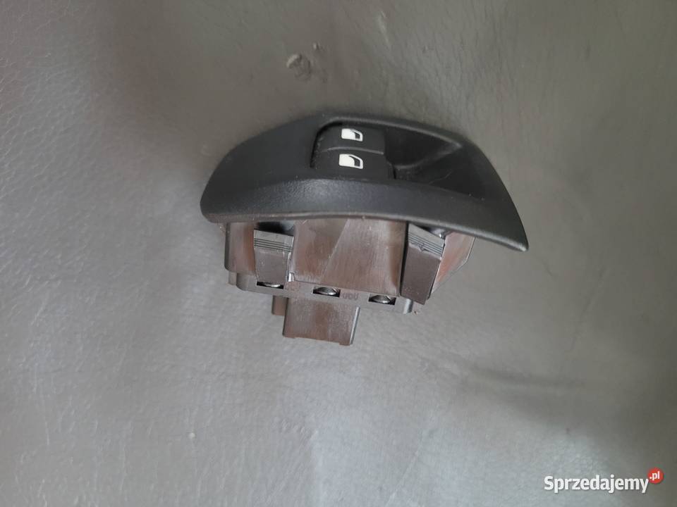 Przełącznik szyb Citroen Peugeot OE 9674559377 osobowe Wyposażenie wnętrza lubelskie