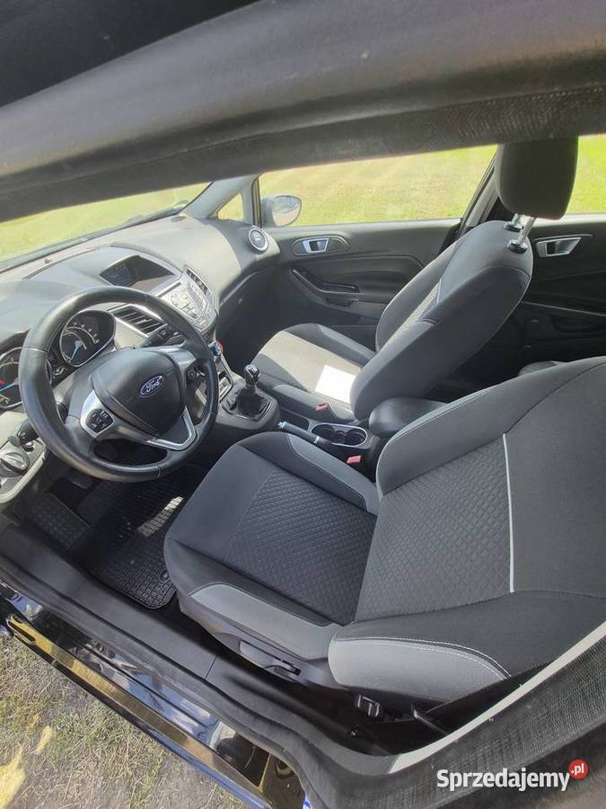 Ford Fiesta 2016r 12 benzyna manualna podkarpackie