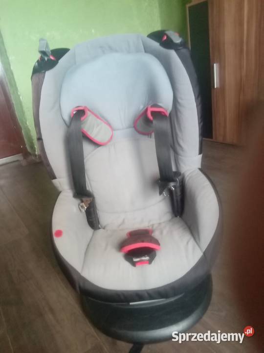 Fotelik samochodowy firmy MAXICOSI 9 - 18 kg