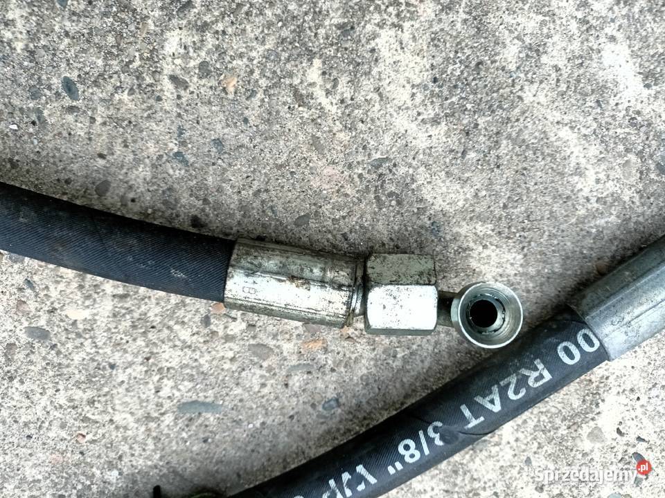 Dwa zakute przewody hydrauliczne wysokiego Tarnobrzeg