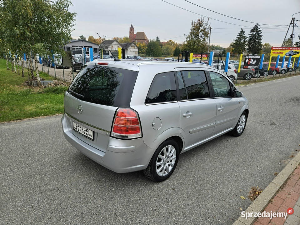 Opel Zafira Opłacona Zdrowa Zadbana Serwisie światła przeciwmgielne Motoryzacja Kisielice