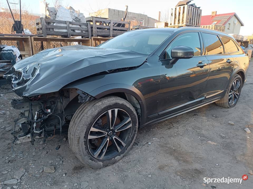 VOLVO V90 CROSS CUANTR 20D 235 2019r czujnik deszczu Płońsk sprzedam