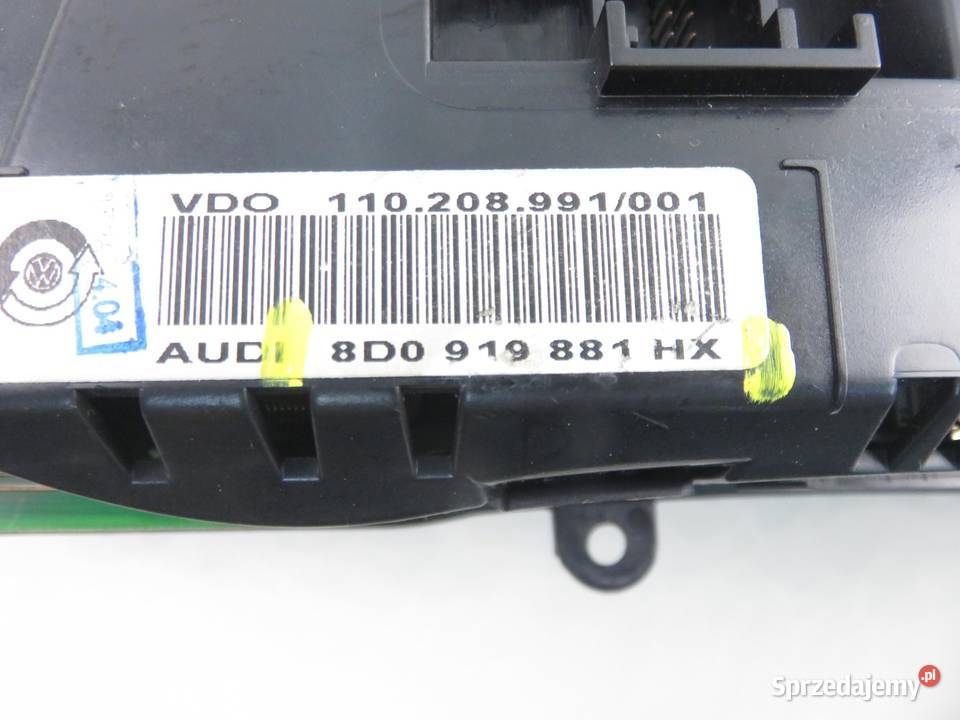 LICZNIK AUDI A4 B5 19 TDI 8D0919881HX małopolskie