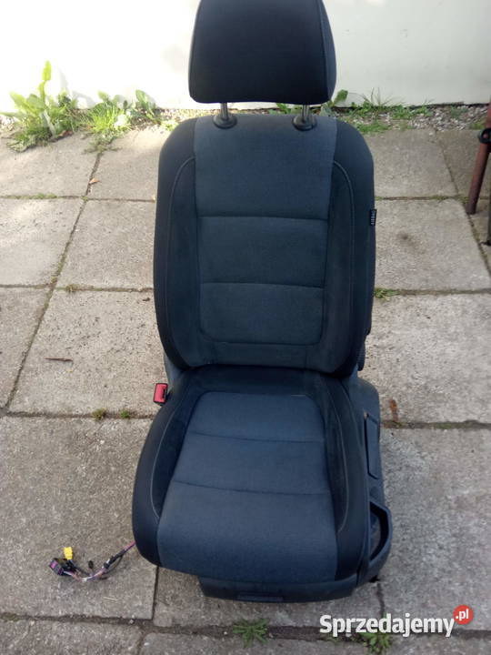 VW GOLF VI PLUS FOTEL KIEROWCY PODGRZEWANY