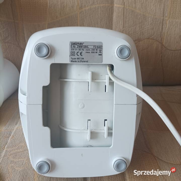 Elektryczna maszynka do mielenia mięsa Zelmer