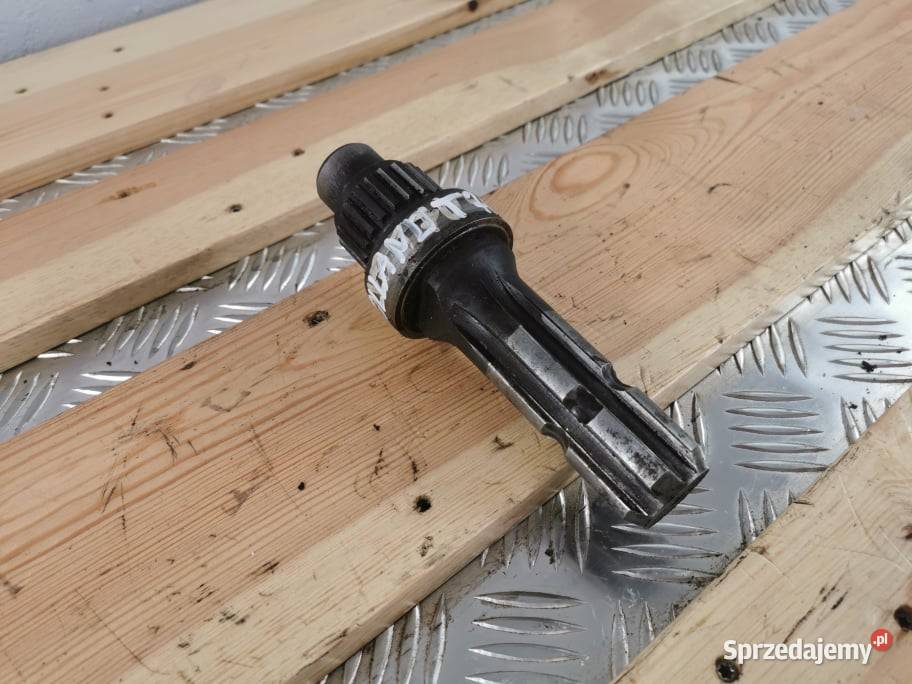 Holland T 7060 Końcówka wałka odbioru mocy Wilkowo