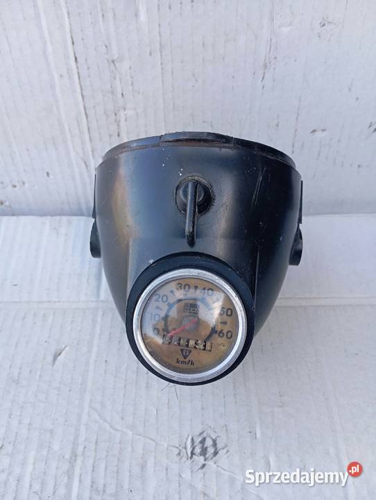 LAMPA STACYJKA OBUDOWA ROMET OGAR KOMAR KADET opolskie Niemodlin sprzedam
