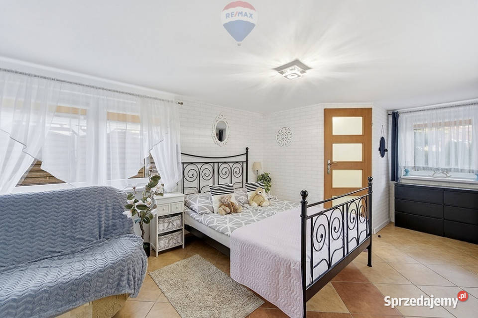 Na sprzedaż piękny pensjonat 600 m morza 379m2 Pobierowo