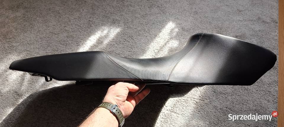 Kanapa Honda Transalp XL650 Ładna Części i akcesoria motocyklowe Zabrze