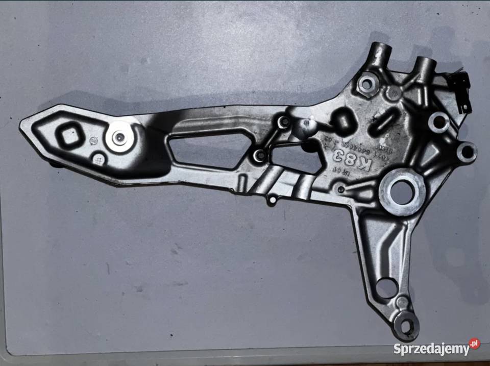 set podnóżki prawy BMW F900R 2021r K83