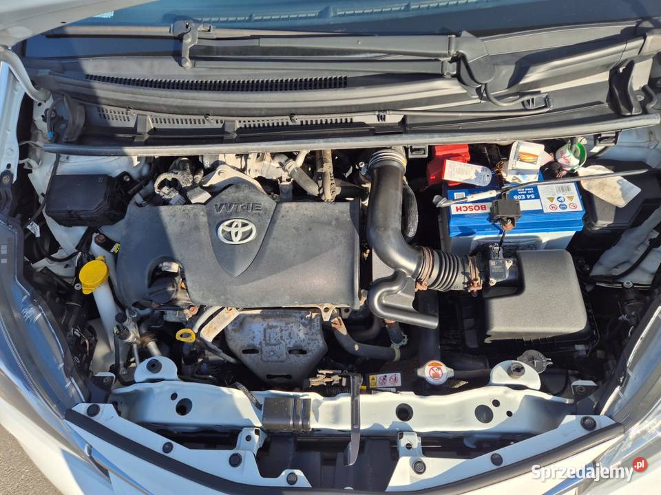 Yaris 15Vvti Polski Salon I właściciel 111 Clio Rzeszów sprzedam