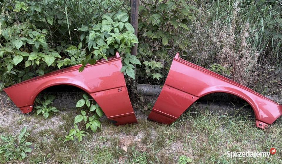 Błotniki prawy i lewy BMW e21 kastanrot Metallic osobowe Błotniki Mszana