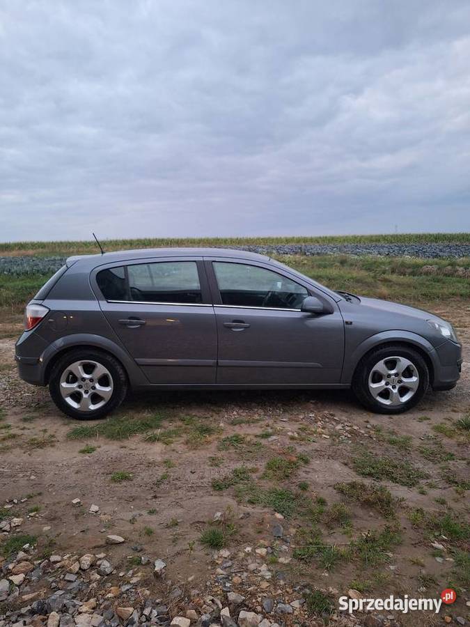 Opel Astra 16 Alu I Właściciel W Kraju Stan Wolbrom sprzedam