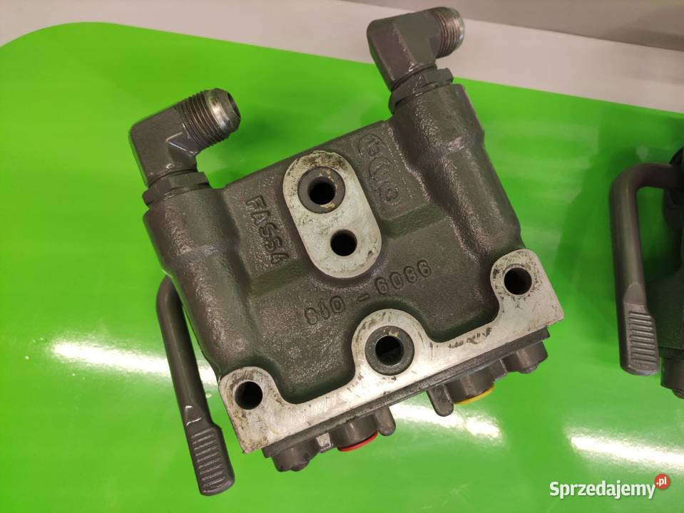 Zawór Gniazdo hydrauliczne FASS2 9809016 CLAAS wielkopolskie Wilkowo