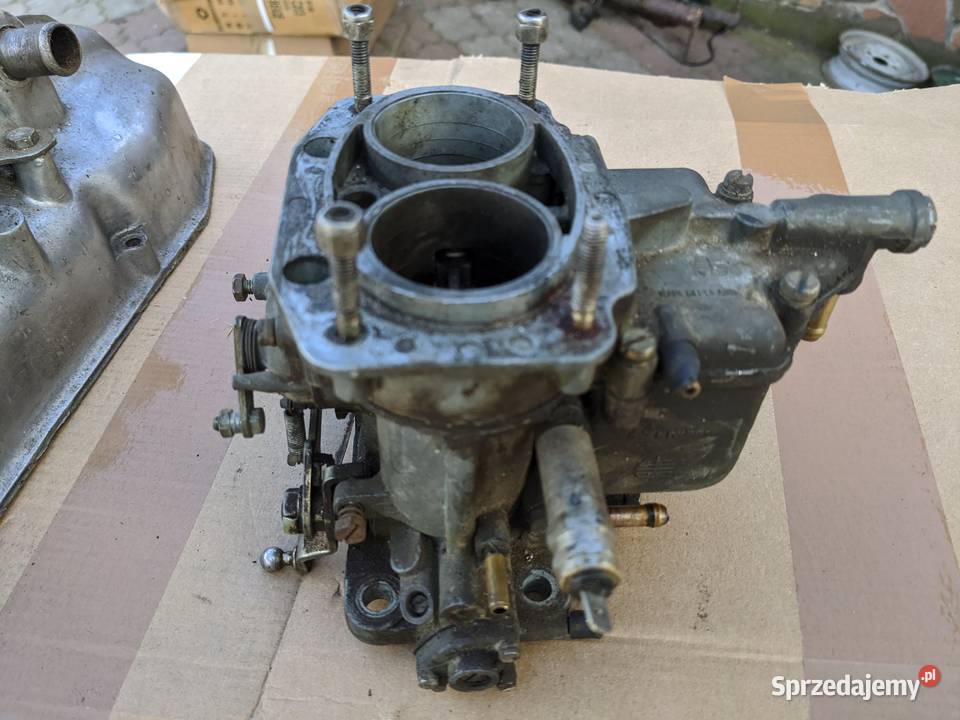 Polonez 1500 FSO Borewicz pokrywa głowicy 1500 osobowe Stalowa Wola