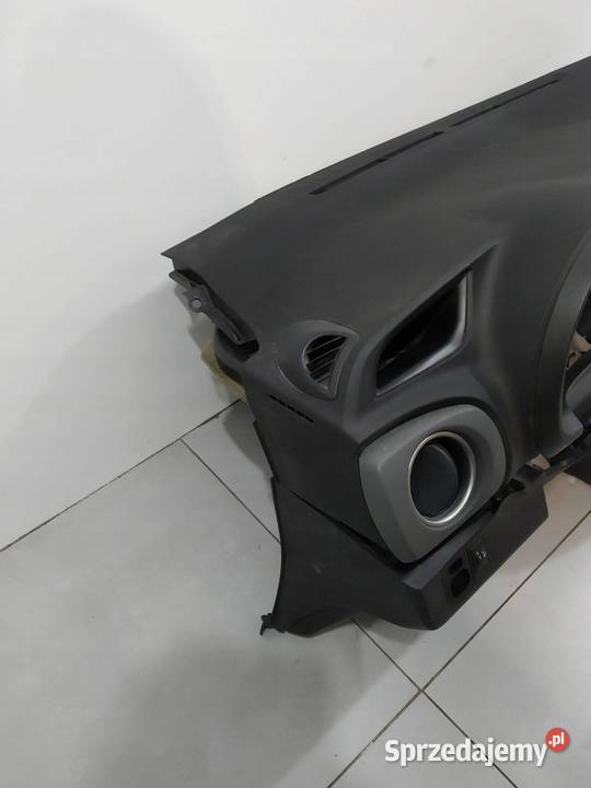 DESKA ROZDZIELCZA KOKPIT PULPIT EU Toyota Yaris