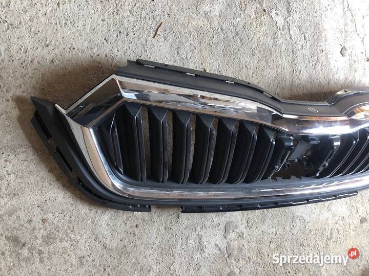 SKODA OCTAVIA 4 IV 19 GRILL GRIL PRZÓD 5E3853653 Kozy sprzedam