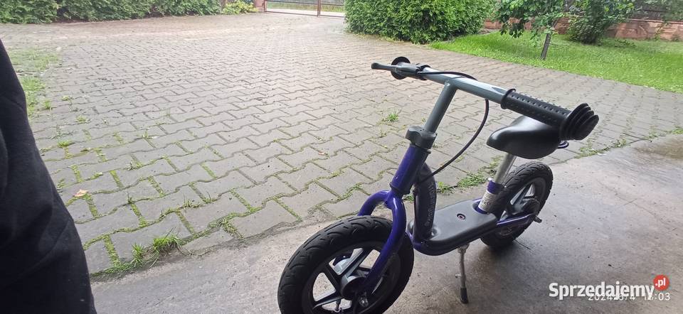 Biegówka z hamulcem i podnóżkom Ładna Okazja mazowieckie Szydłowiec