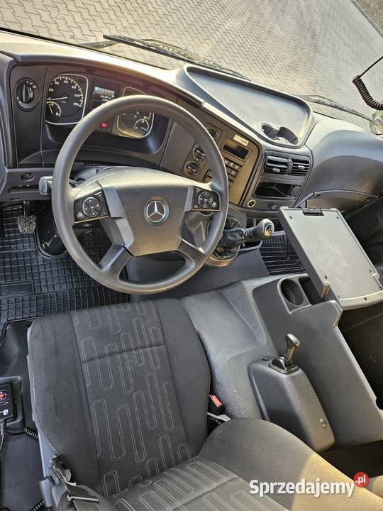 Mercedes Atego 816 winda izoterma Kutno
