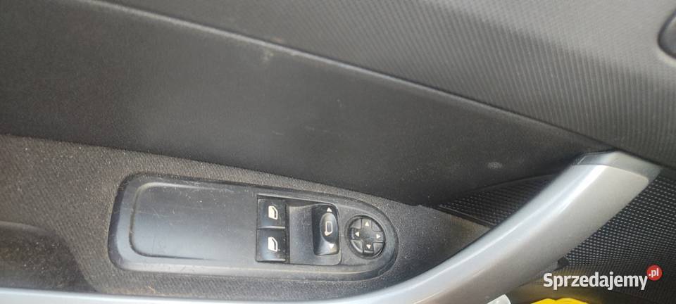 Peugeot 308 16 HDi 2010 Łódź