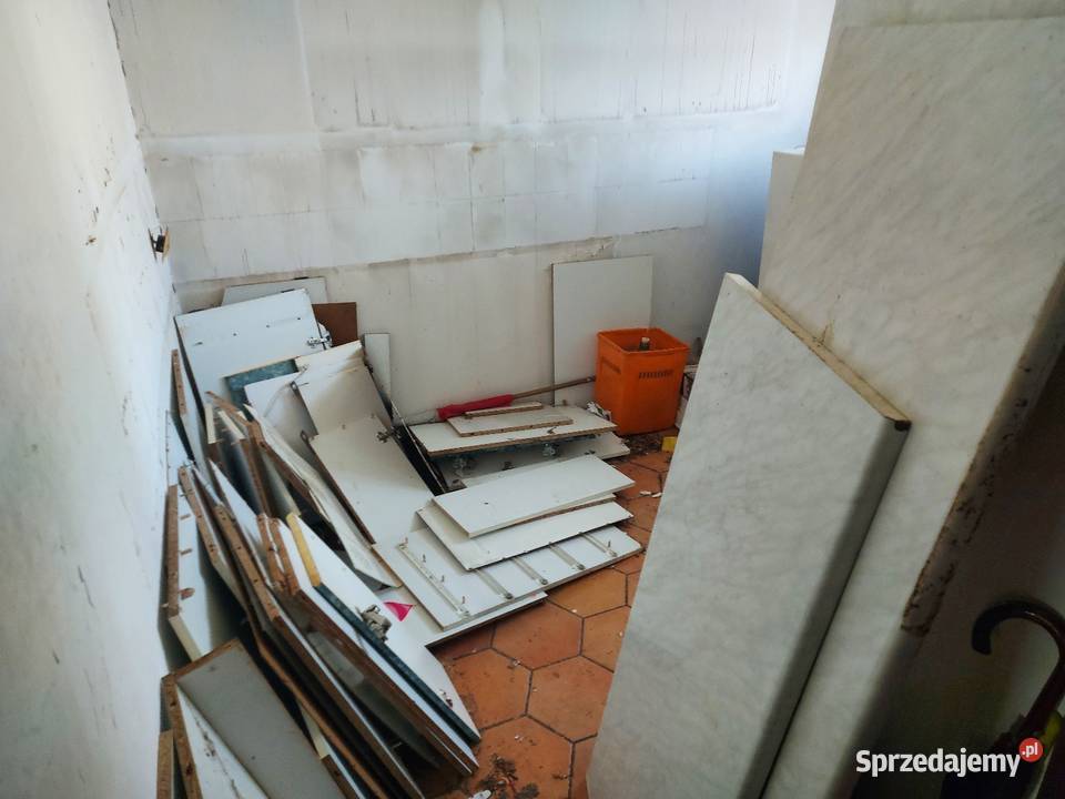 Wywóz Starych Mebli Opróżnianie Mieszkań Domów