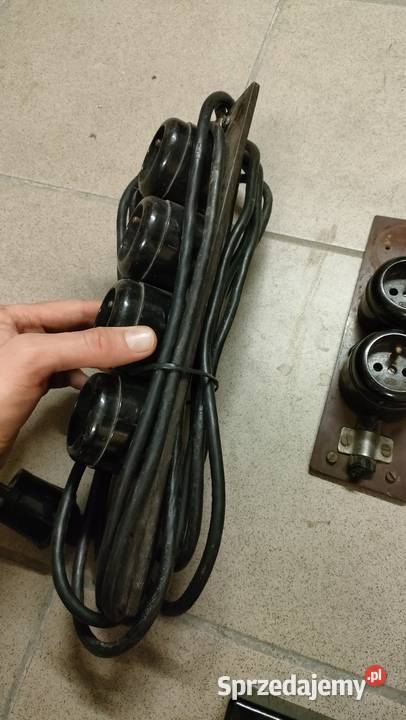 Gniazdko elektryczne bakelit loft czarne PRL Gniazda Szczecin