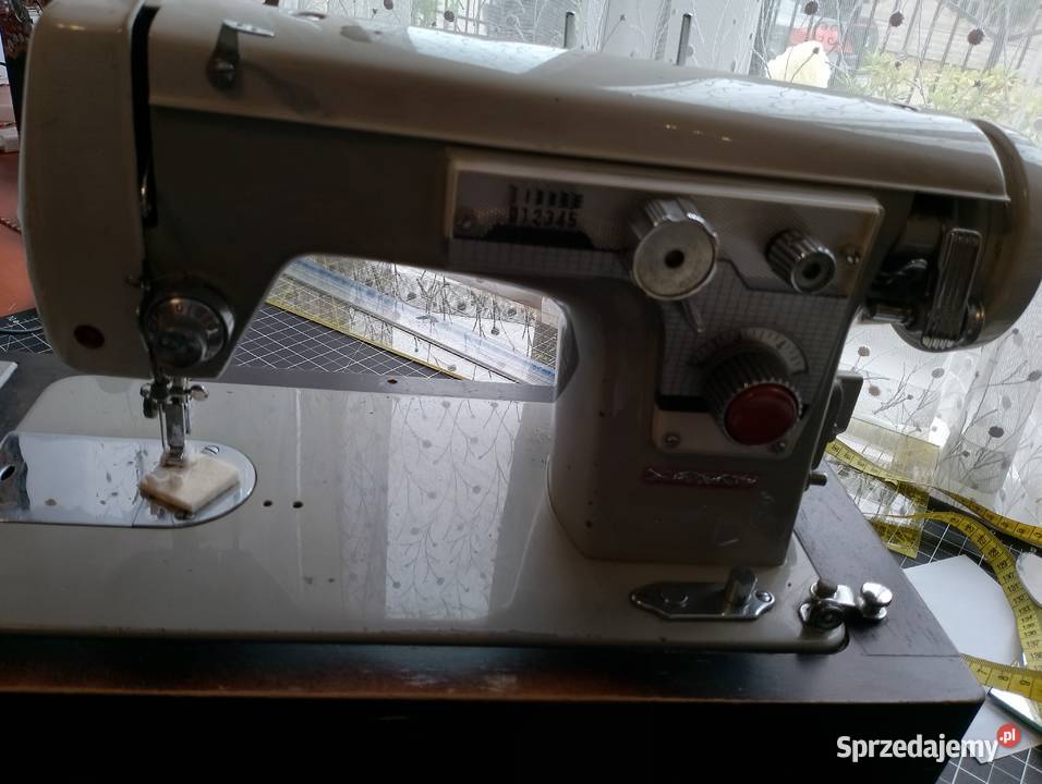 Maszyny do szycia Zelów sprzedam