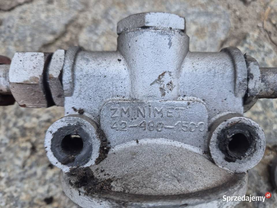 Pneumatyka C330 Ursus zbiornik zawór regulator Bucze