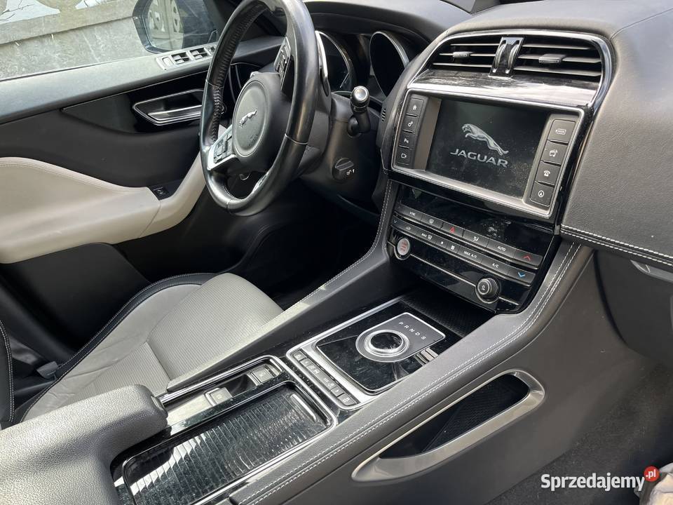 F pace 20 diesel 2017r 64 automatyczna Ostrów Wielkopolski