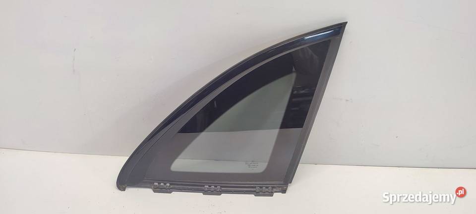 MERCEDES W247 SZYBA KAROSERYJNA PRAWY TYŁ