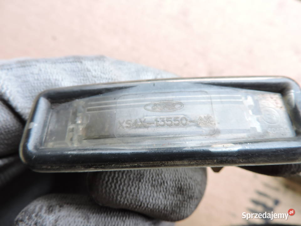 Oświetlemie tablicy rejestracyjnej Ford focus Myszków sprzedam