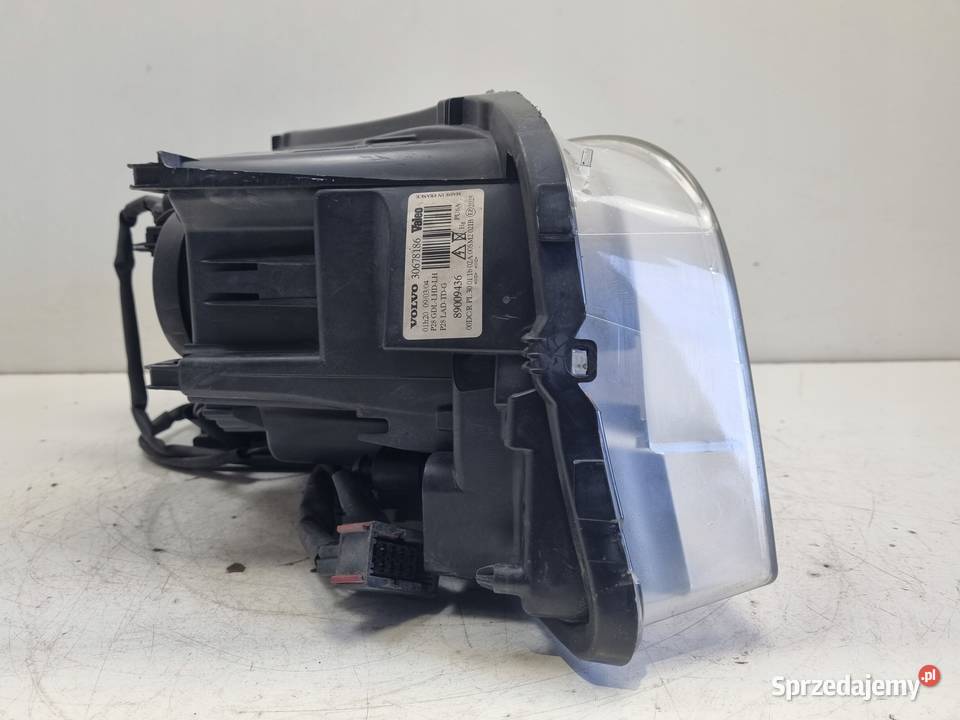 LAMPA LEWA Volvo XC90 0206r PRZEDNIA lewy przód Chełm