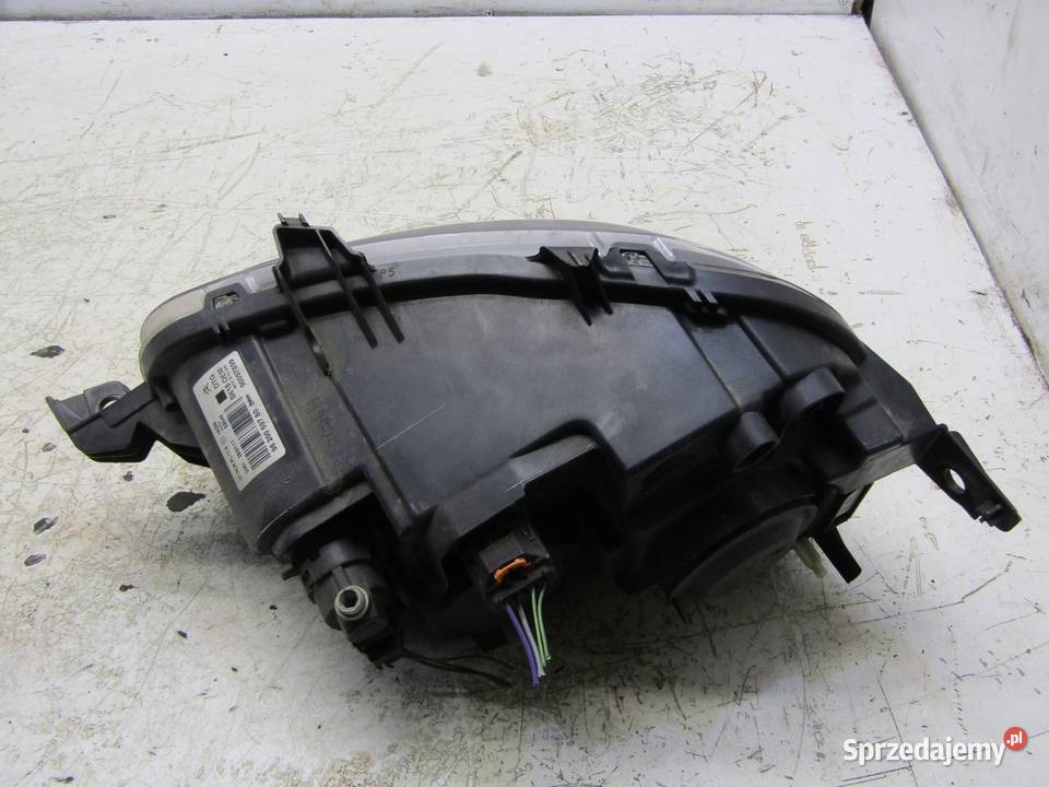 LAMPA PRZEDNIA PRAWY PRZÓD CITROEN C3 III sprzedam