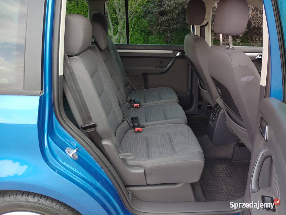 VW Touran 16i 2004r 7osób 6 biegów BEZ KOROZJI wielkopolskie Witkowo sprzedam