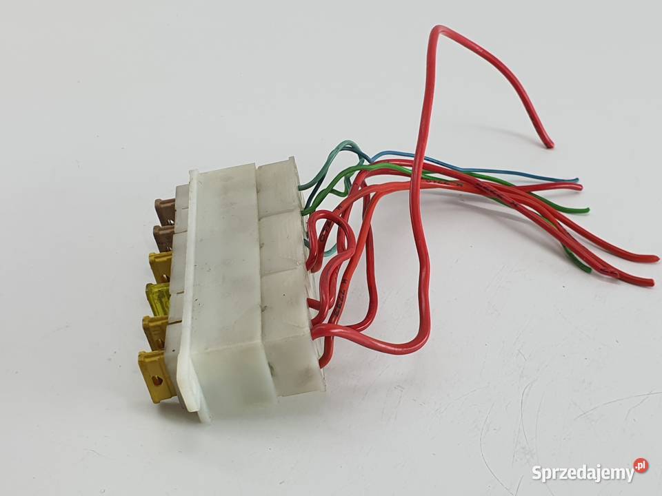 GNIAZDO BEZPIECZNIKOW IVECO EUROCARGO MAN